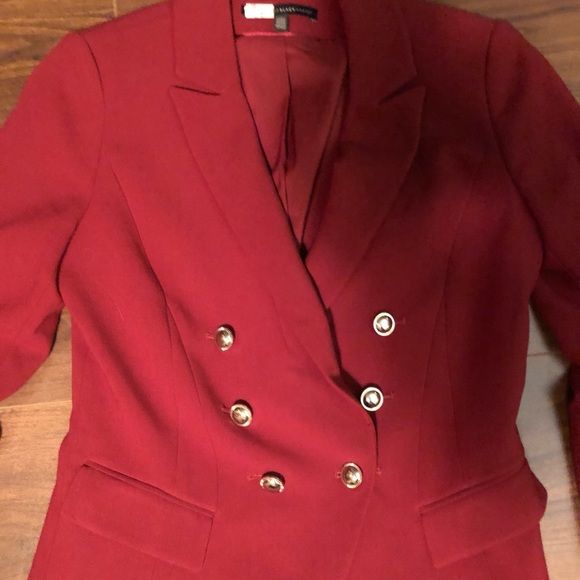 WHBM - Blazer - Wine/Maroon - size 4 -Excellent condition - - Picture 2 of 2